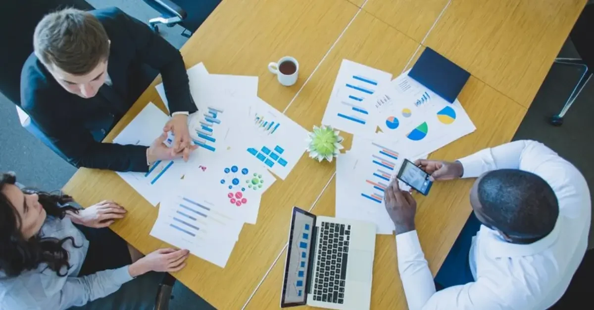 Business Plan and Pitch Decks